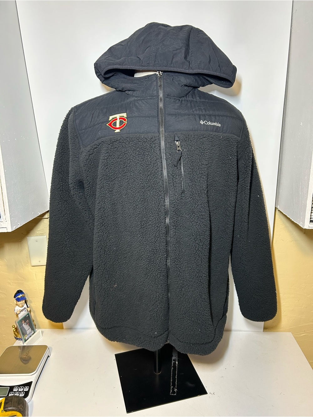Columbia Men's Black Hooded Fleece Jacket Twins